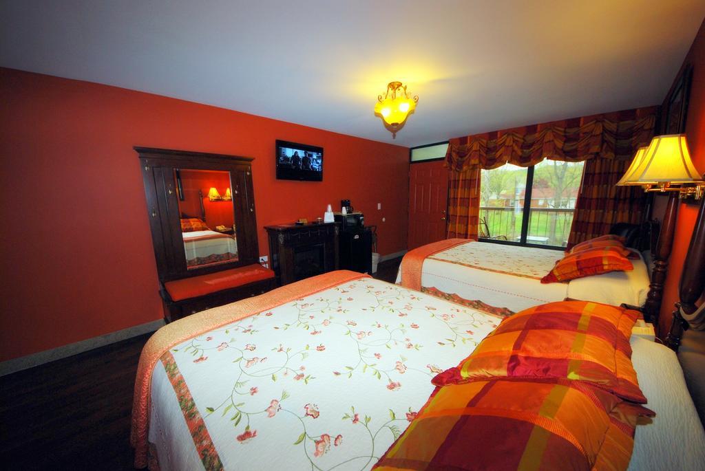 Rivergate Mountain Lodge พิเจนฟอร์จ ภายนอก รูปภาพ